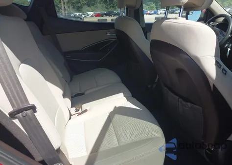 2017 Hyundai Santa Fe Sport 2.4L z USA, uszkodzony, nr VIN 5XYZT3LB5HG468874